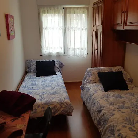 Апартаменты Piso Completo 5 Personas En Casa Lantoxana Хихон