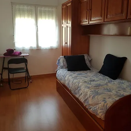 Piso Completo 5 Personas En Casa Lantoxana アパート *